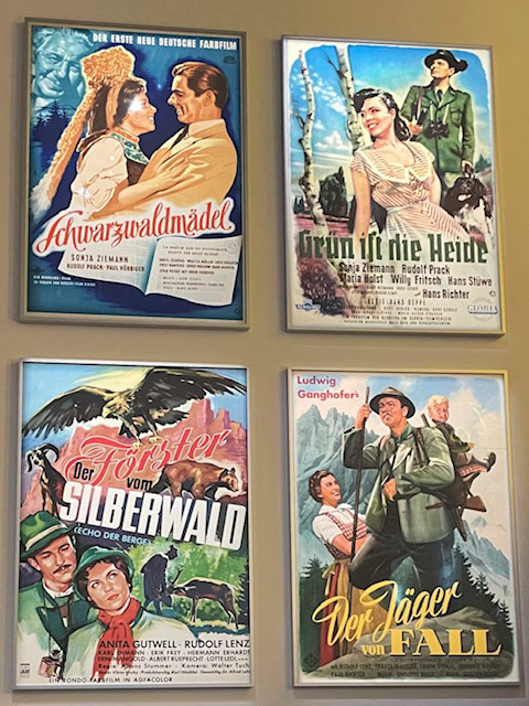 Ja was, wie denn nun?  Blonde Maid